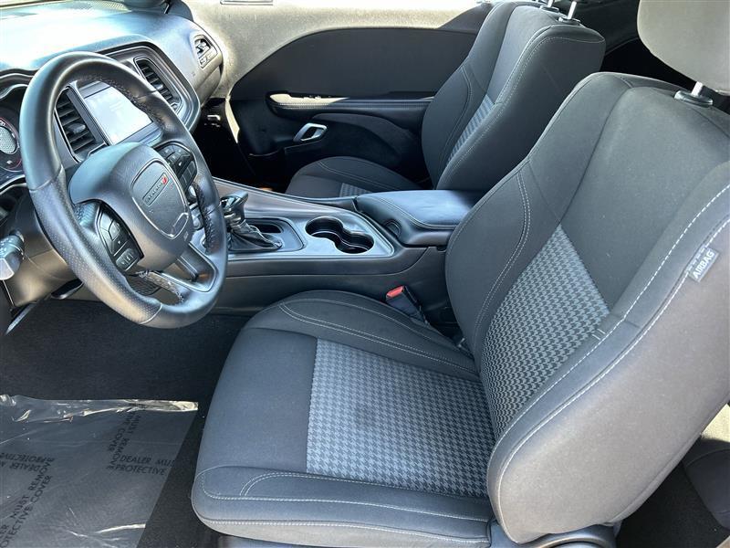 Dodge Challenger SXT 2023