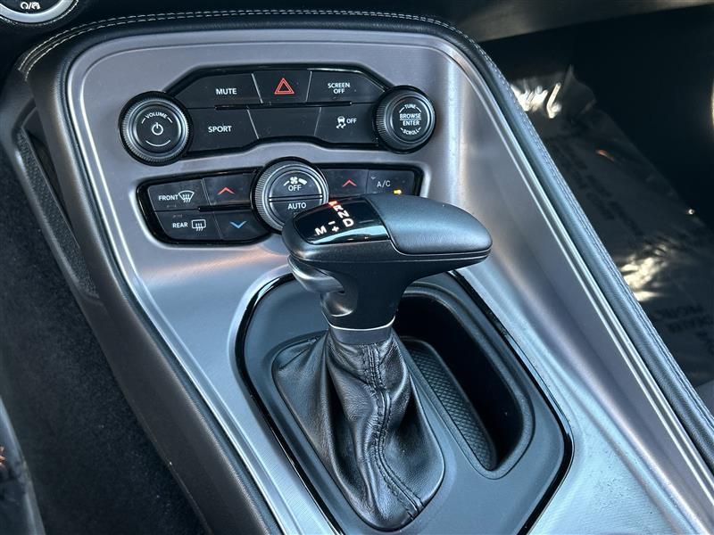 Dodge Challenger SXT 2023