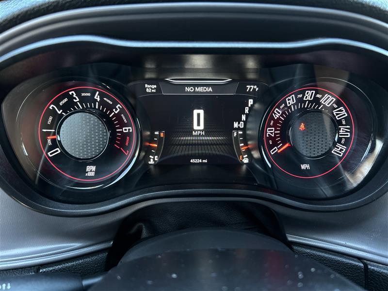 Dodge Challenger SXT 2023