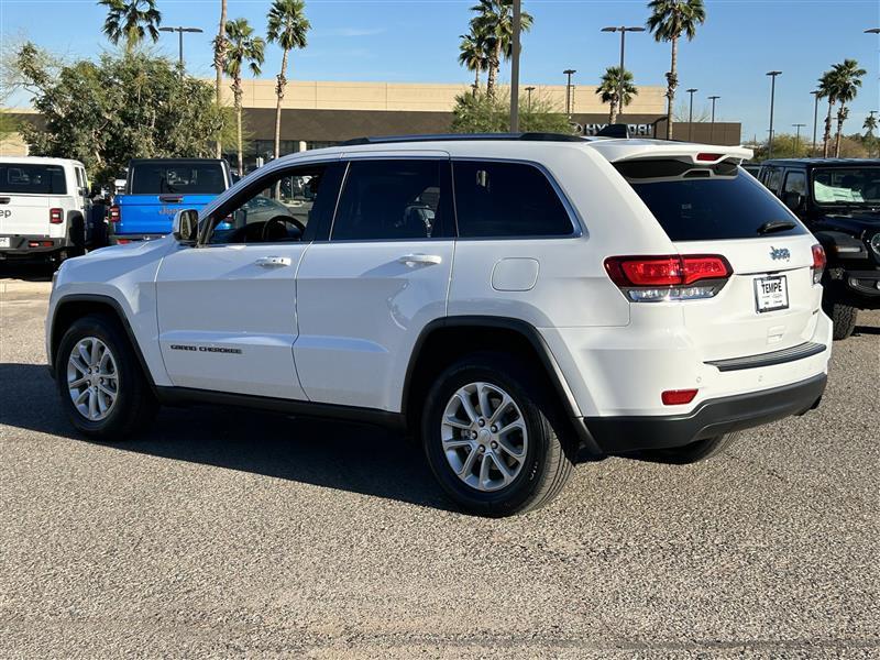 Jeep Grand Cherokee Laredo E 2WD 2021