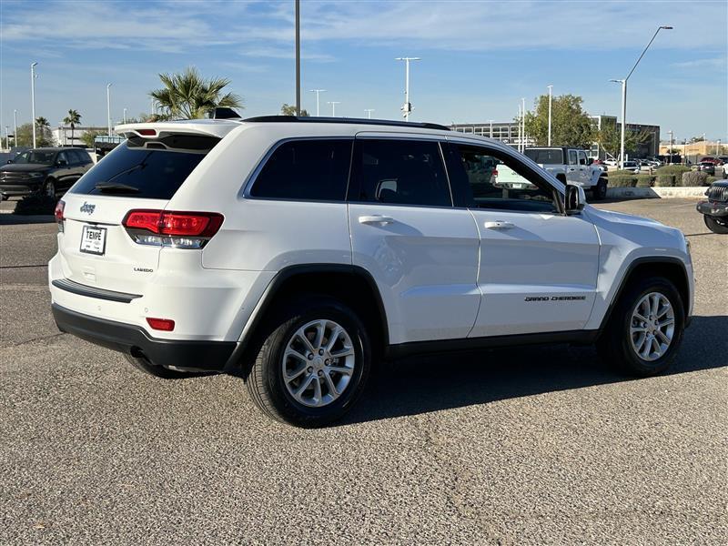 Jeep Grand Cherokee Laredo E 2WD 2021