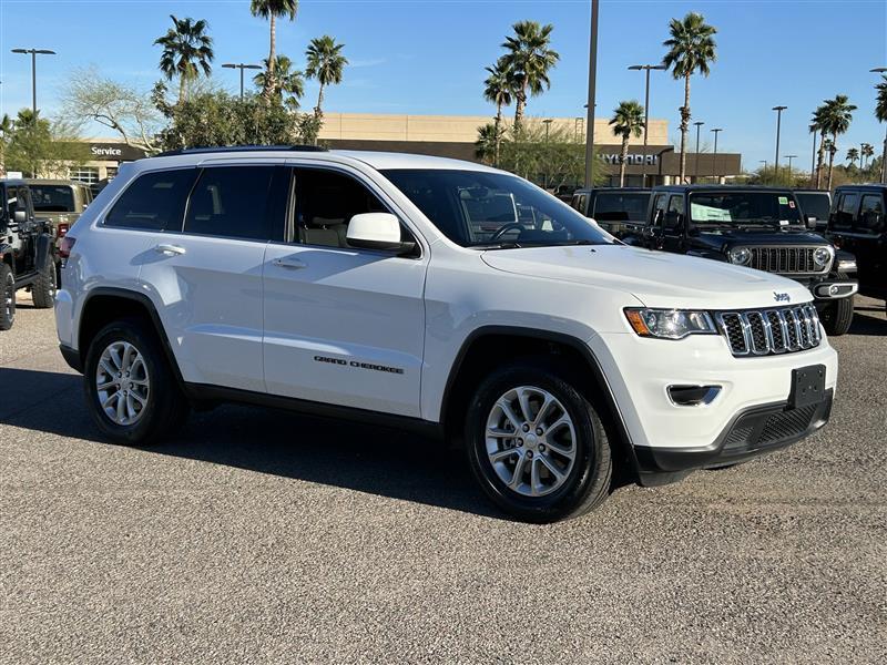 Jeep Grand Cherokee Laredo E 2WD 2021
