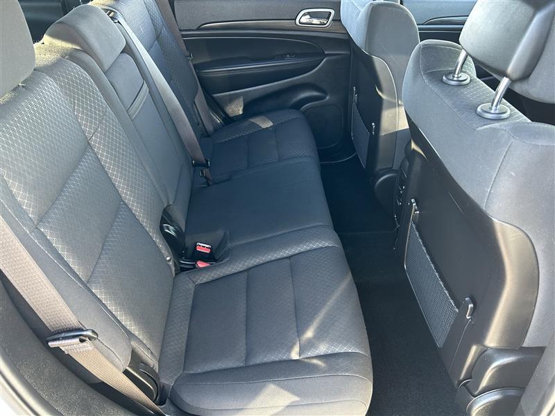 Jeep Grand Cherokee Laredo E 2WD 2021