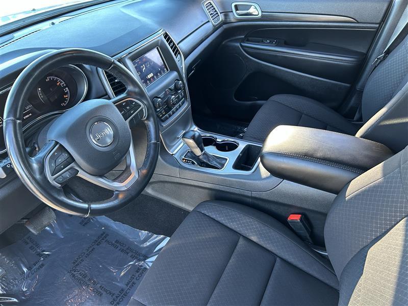 Jeep Grand Cherokee Laredo E 2WD 2021