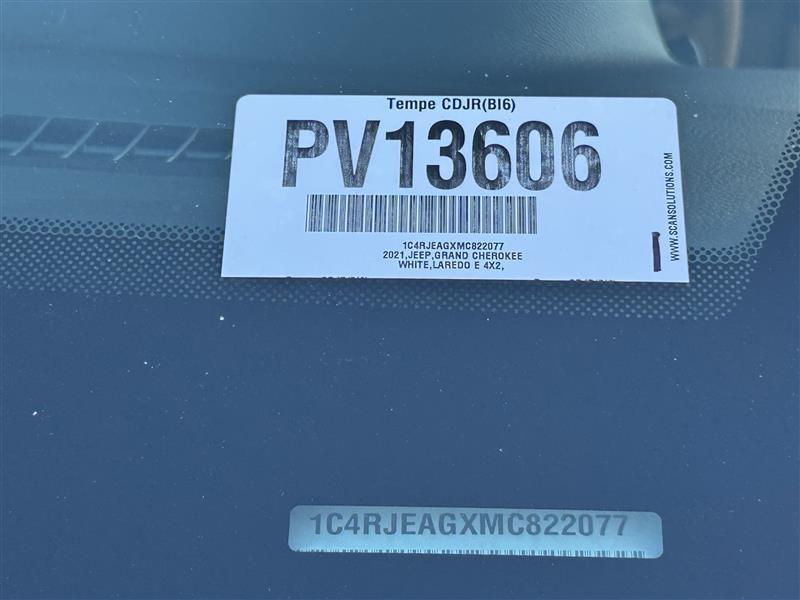 Jeep Grand Cherokee Laredo E 2WD 2021