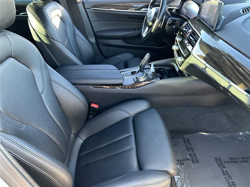 BMW 5-Series 530i 2020