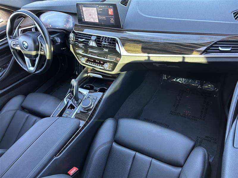 BMW 5-Series 530i 2020