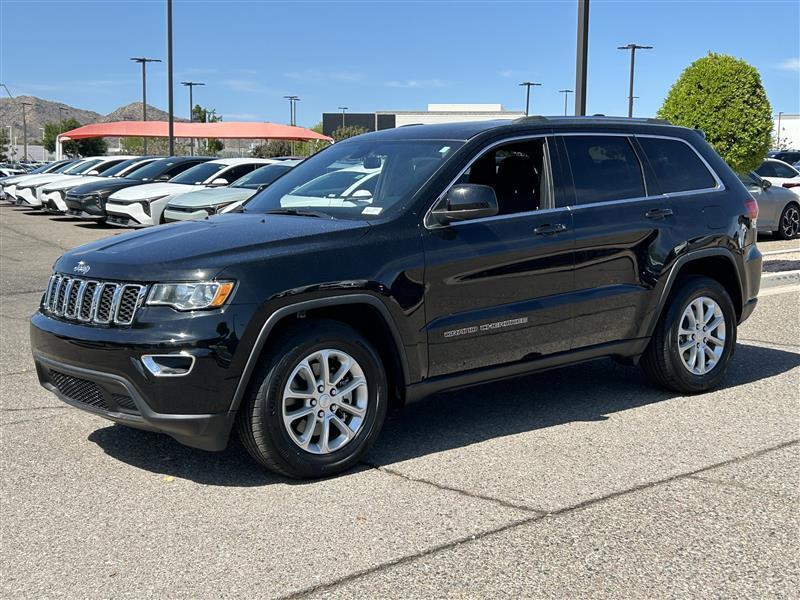 Jeep Grand Cherokee Laredo E 2WD 2021