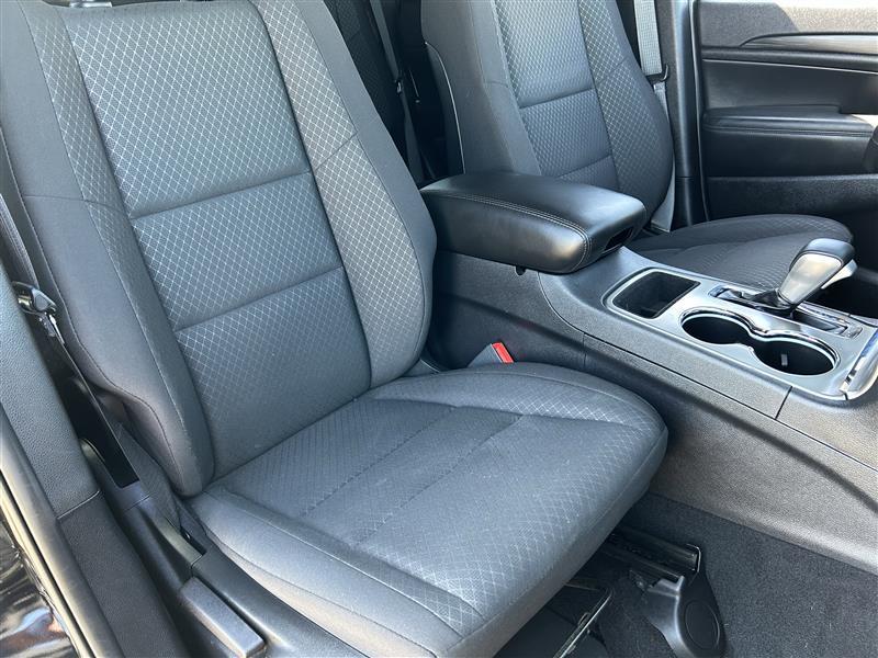 Jeep Grand Cherokee Laredo E 2WD 2021