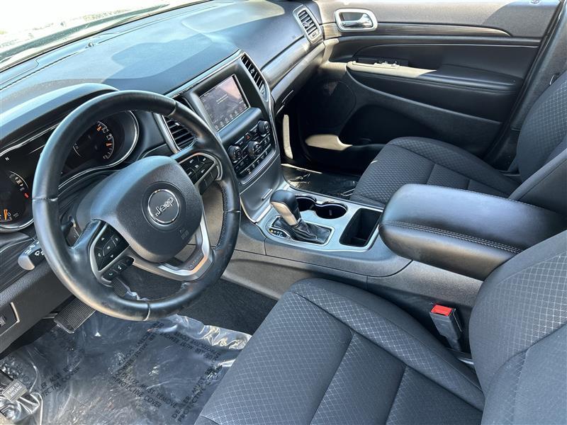 Jeep Grand Cherokee Laredo E 2WD 2021