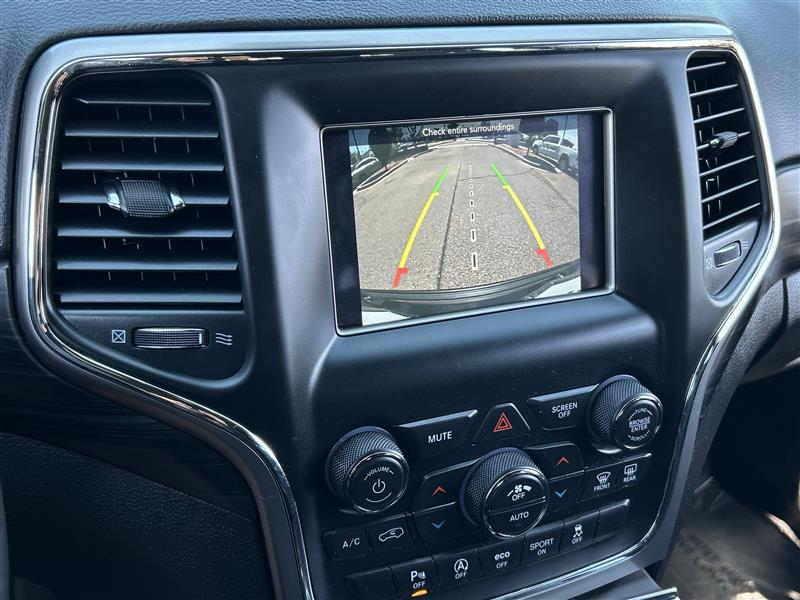 Jeep Grand Cherokee Laredo E 2WD 2021