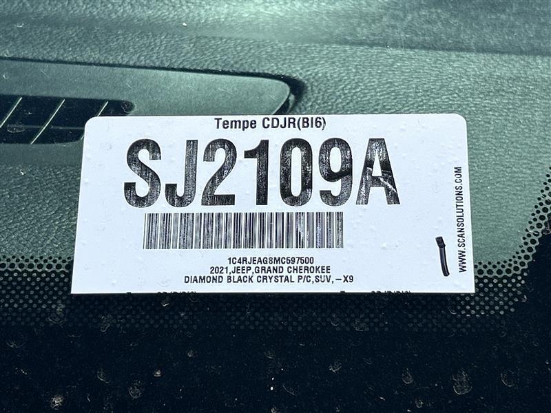 Jeep Grand Cherokee Laredo E 2WD 2021