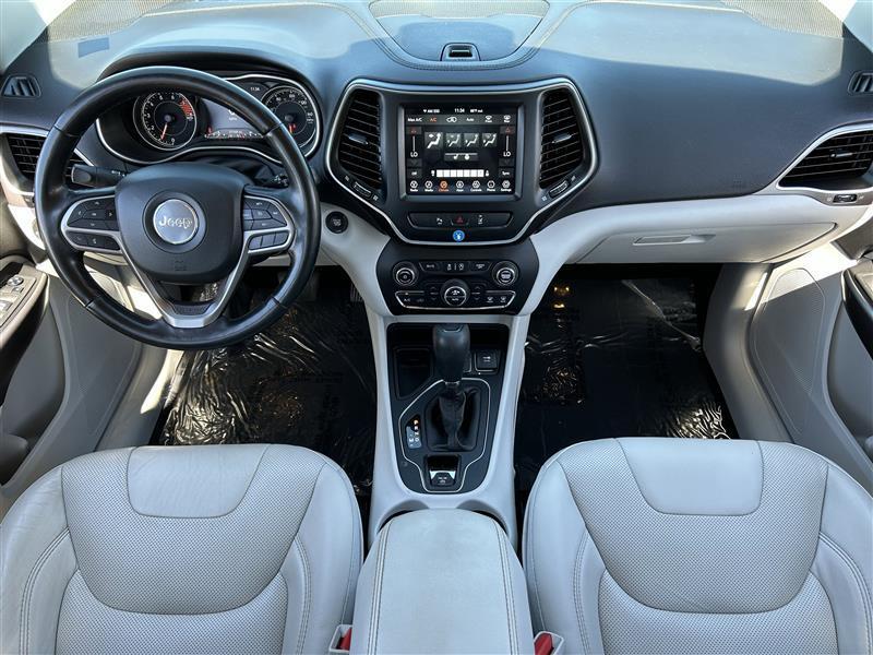 Jeep Cherokee Latitude Lux FWD 2021