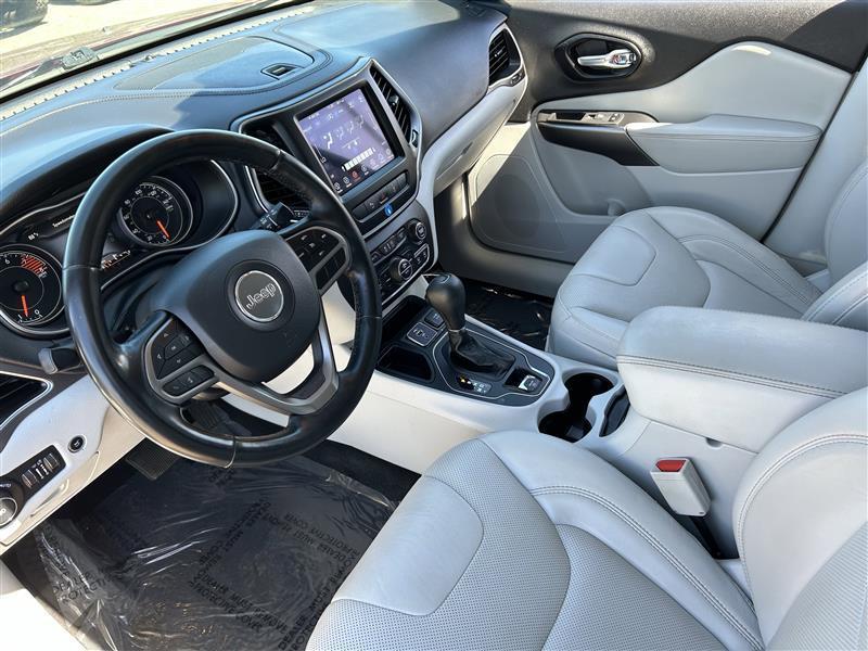 Jeep Cherokee Latitude Lux FWD 2021