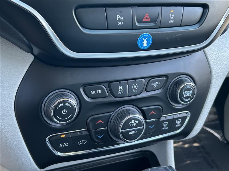 Jeep Cherokee Latitude Lux FWD 2021