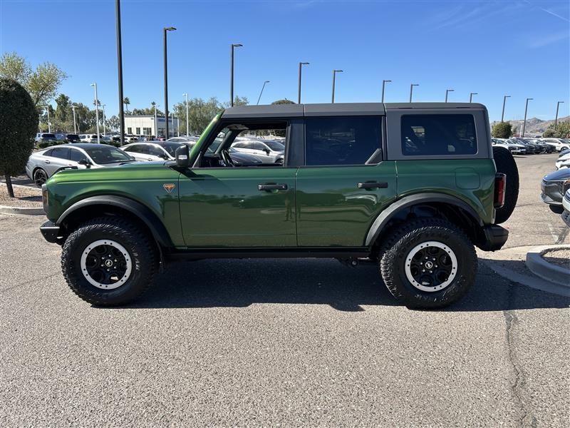 Ford Bronco Badlands 4-Door 2024