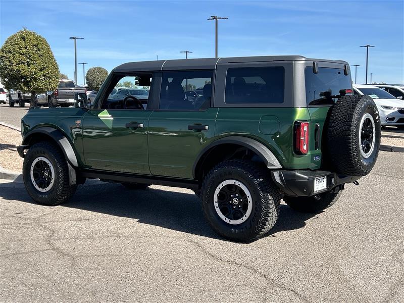 Ford Bronco Badlands 4-Door 2024