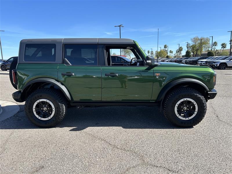 Ford Bronco Badlands 4-Door 2024