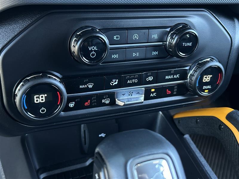 Ford Bronco Badlands 4-Door 2024