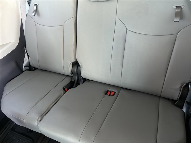 Toyota Sienna XLE 7-Passenger 2023