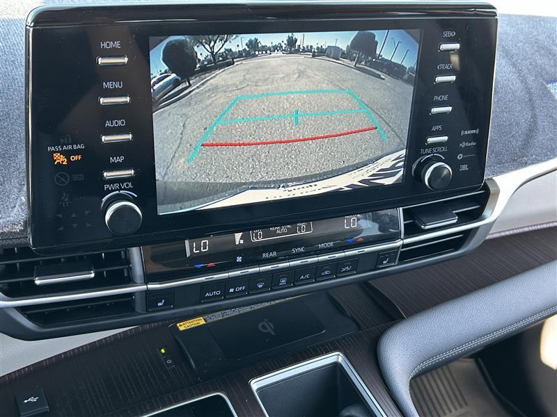 Toyota Sienna XLE 7-Passenger 2023
