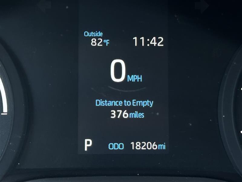 Toyota Sienna XLE 7-Passenger 2023