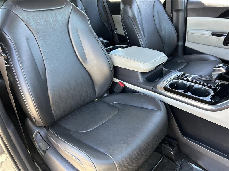 Kia Carnival EX 2022