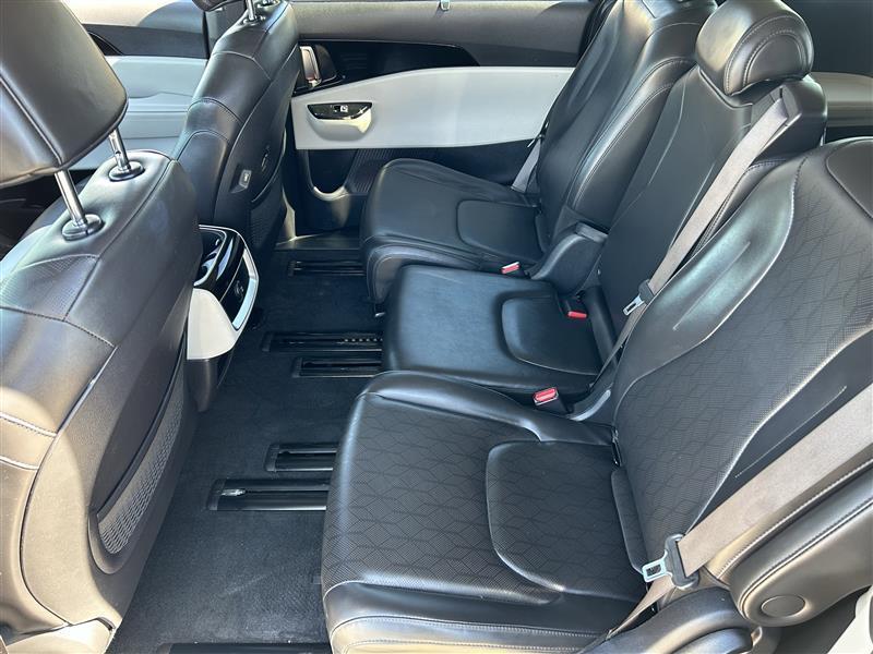 Kia Carnival EX 2022