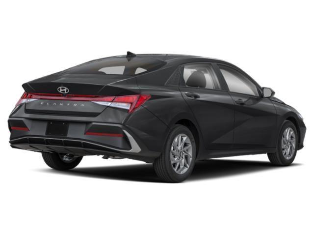 Hyundai Elantra SEL 2024