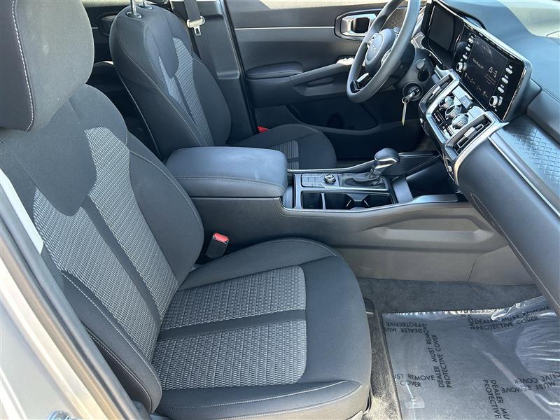 Kia Sorento LX 2WD 2022