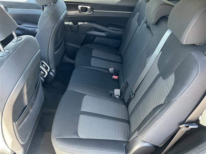 Kia Sorento LX 2WD 2022