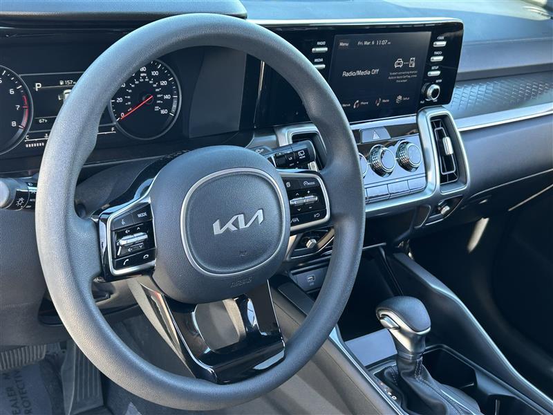 Kia Sorento LX 2WD 2022