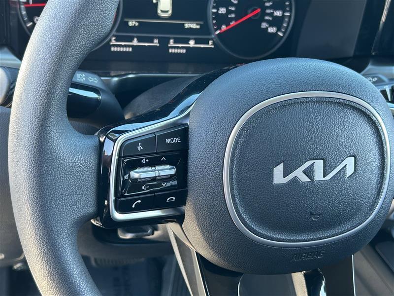 Kia Sorento LX 2WD 2022