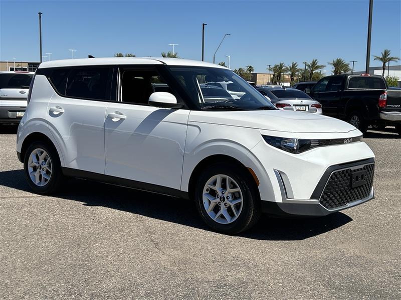 Kia Soul LX 2025