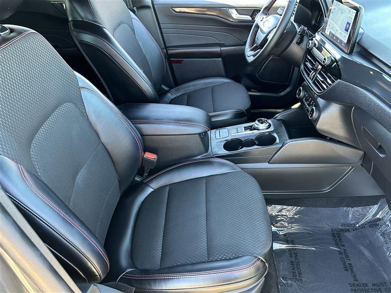 Ford Escape ST-Line 2025