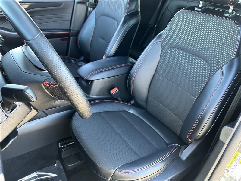 Ford Escape ST-Line 2025