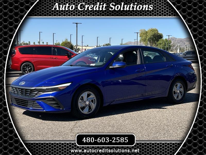 Hyundai Elantra SE 2024