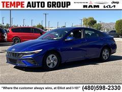 2024 Hyundai Elantra 