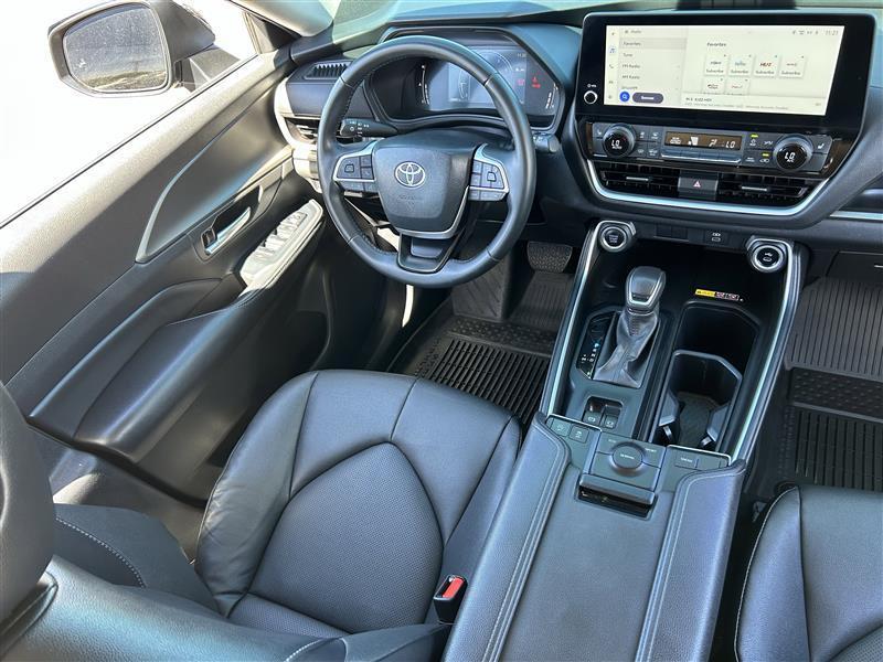 Toyota Grand Highlander XLE 2024