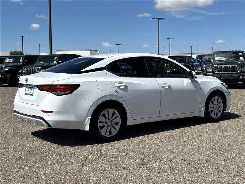 Nissan Sentra S 2021