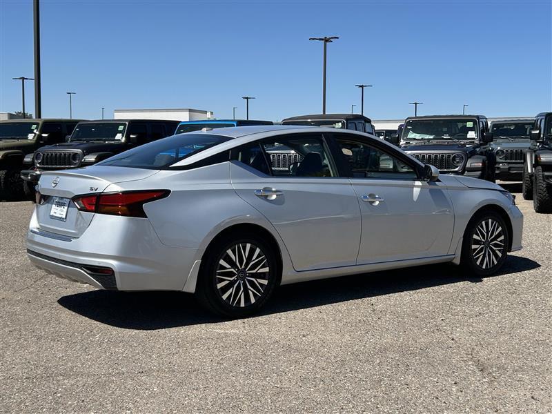 Nissan Altima 2.5 SV 2023