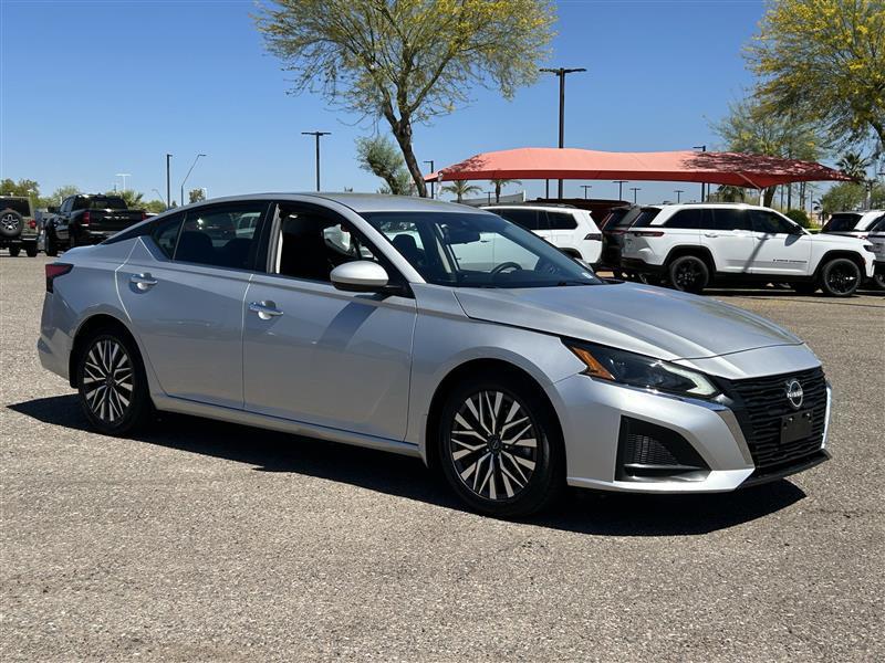 Nissan Altima 2.5 SV 2023