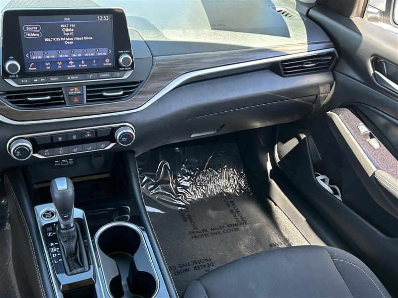 Nissan Altima 2.5 SV 2023