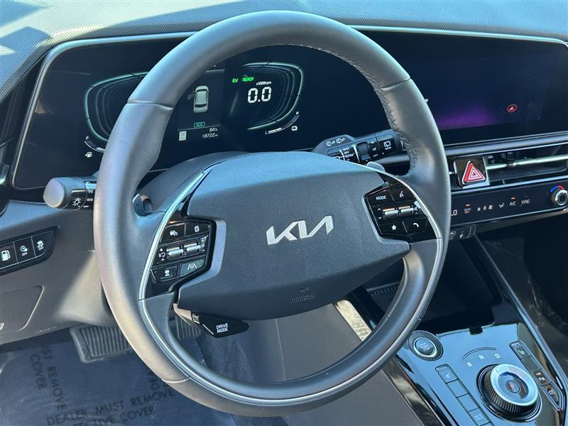 Kia Niro EX 2025
