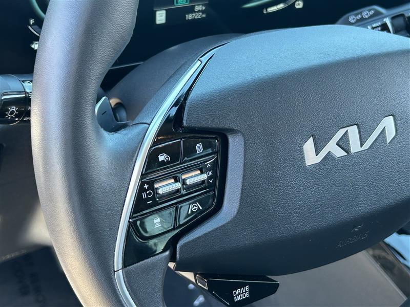 Kia Niro EX 2025