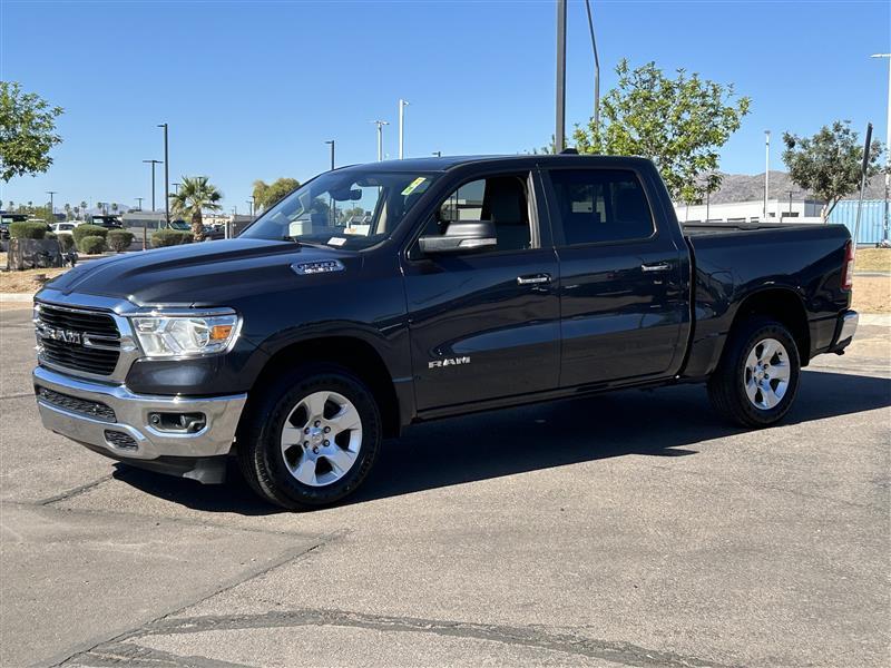RAM 1500 Big Horn Crew Cab SWB 4WD 2020