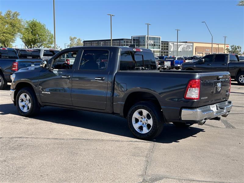 RAM 1500 Big Horn Crew Cab SWB 4WD 2020