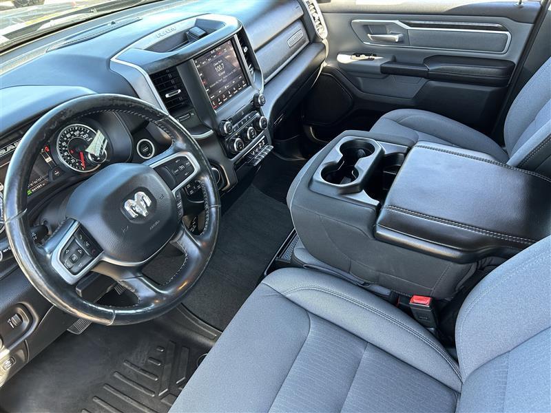 RAM 1500 Big Horn Crew Cab SWB 4WD 2020