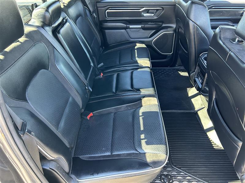 RAM 1500 Laramie Crew Cab SWB 4WD 2023