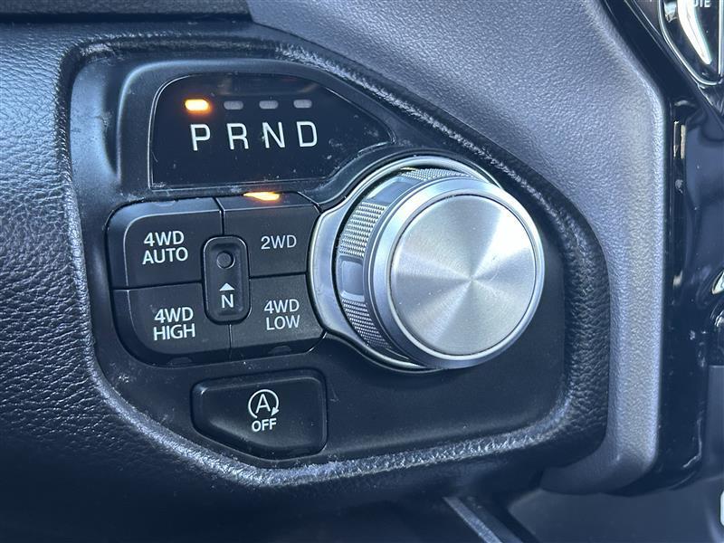 RAM 1500 Laramie Crew Cab SWB 4WD 2023